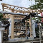 京都嵐山西光院山門新築工事　北山丸太の垂木