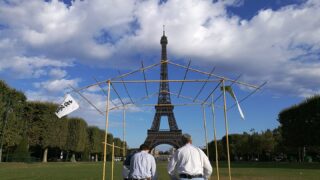 パリ　エッフェル塔