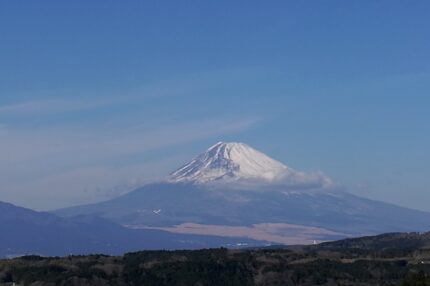 富士山　11号熱海函南線より