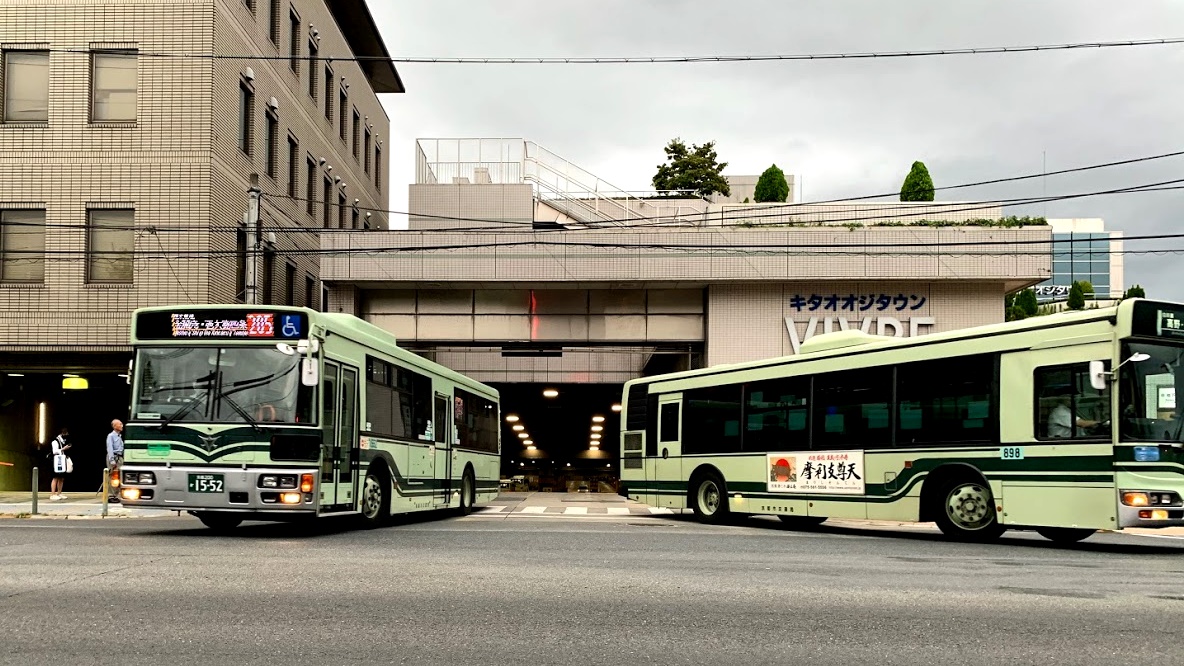 京都市バス　北大路バスターミナル